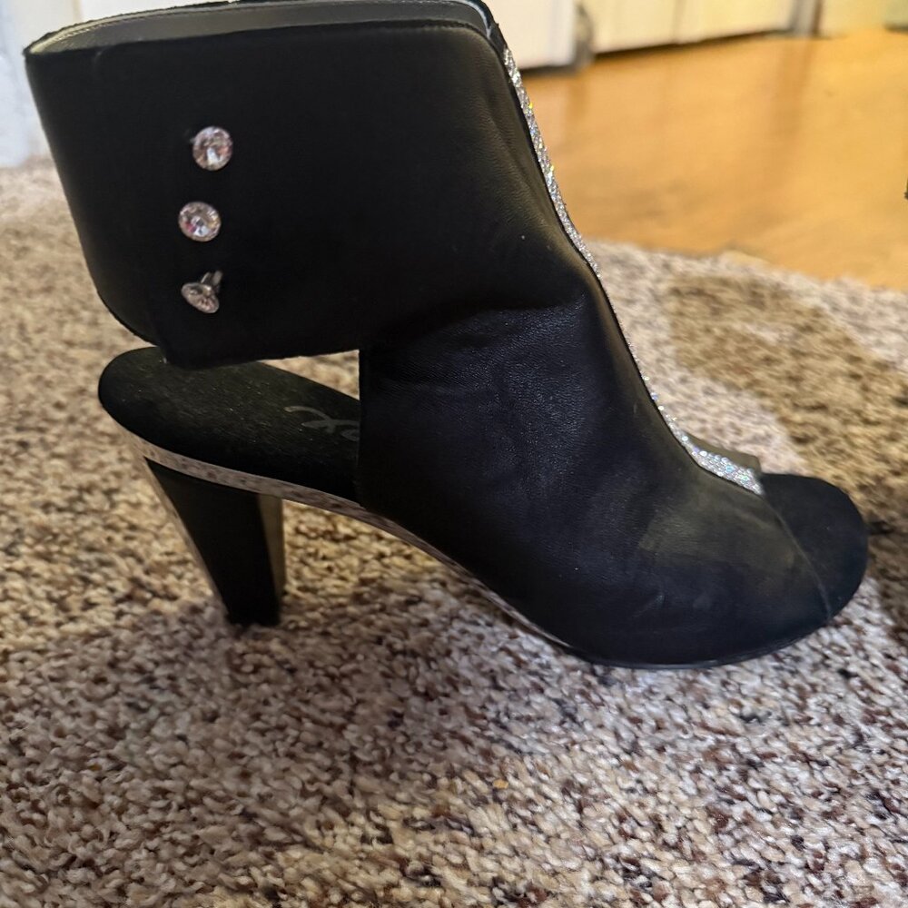 Onex Shoes